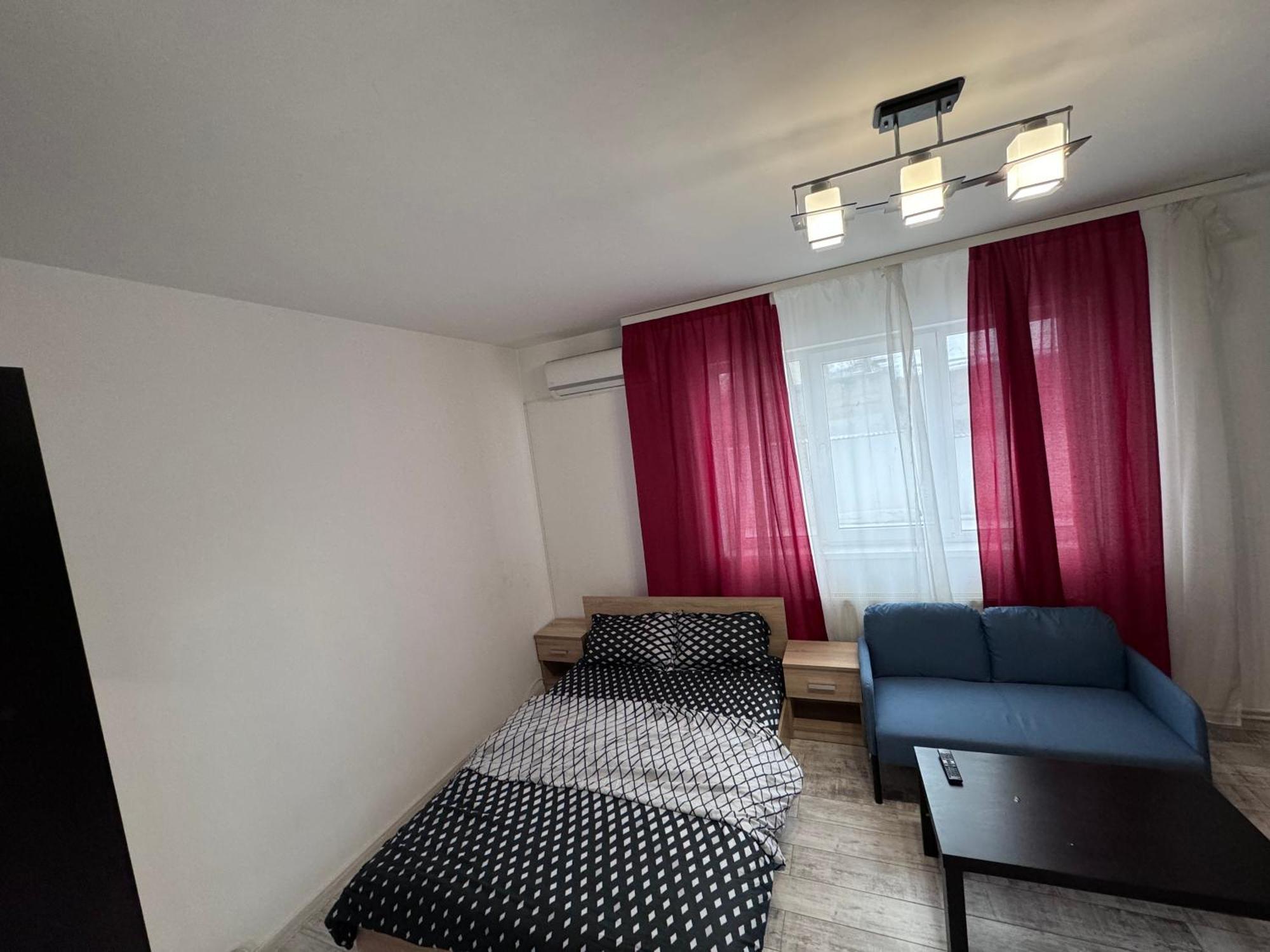 Cozy Studio 10 Min Away From Th Center Of The City Bucharest Exterior photo